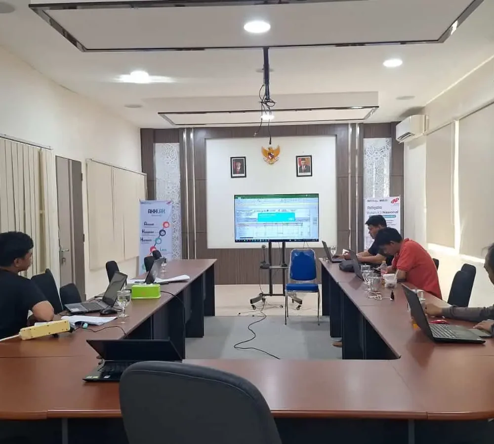 JULIZAR construction management (MK) consultants supervising project quality, time, and cost